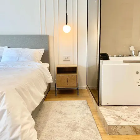 Ξενοδοχείο με διαμερίσματα Bulevard Luxury Βελιγράδι